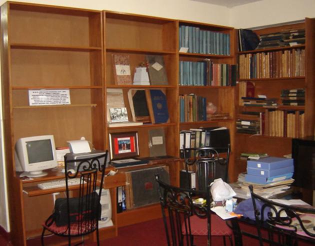Sección del Archivo Histórico de la Gran Logia del Perú, dedicado a la catalogación y clasificación de la documentación de la Logias de la Gran Logia del Perú